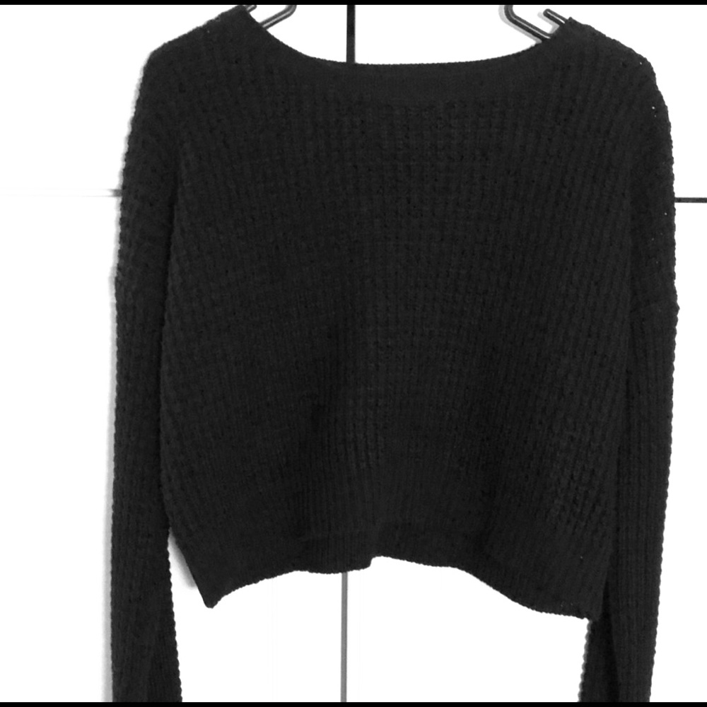 Comfy crop knit sweater